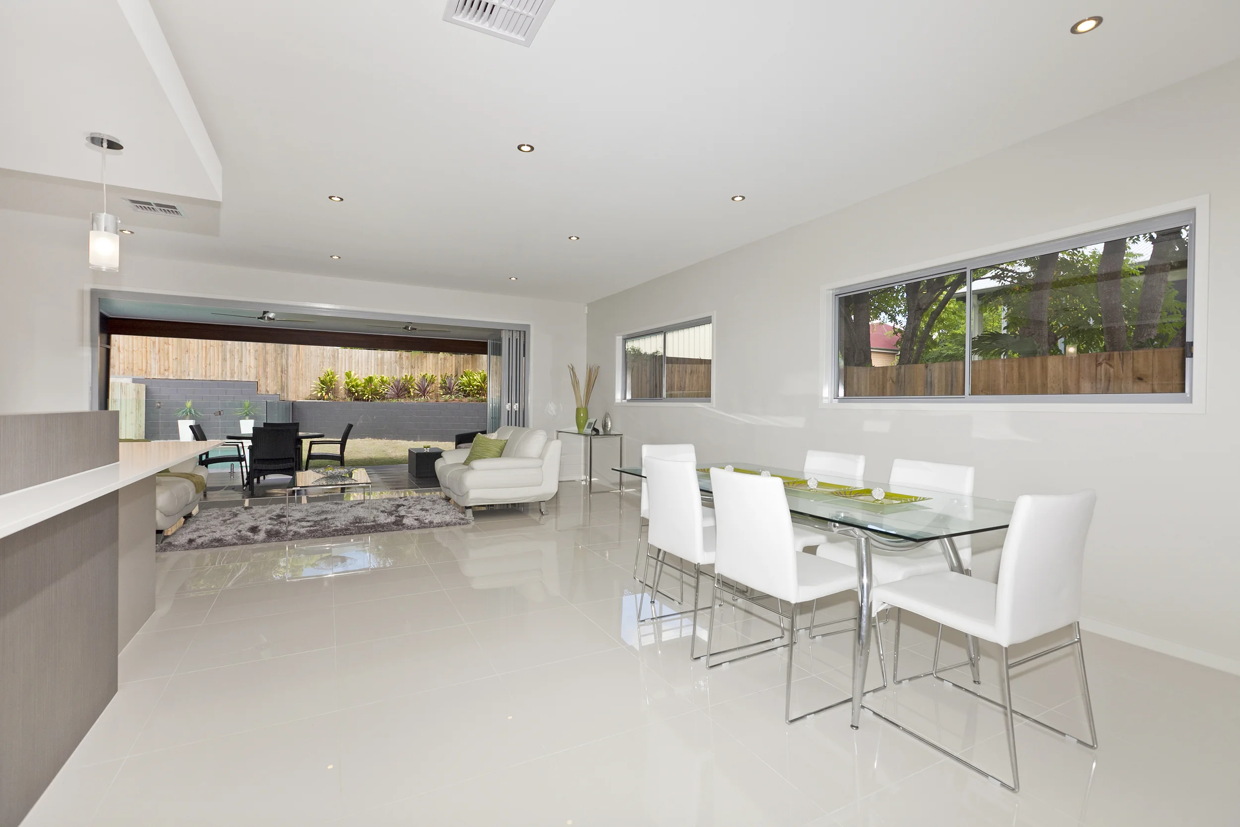Dining/Living Room. Modern Fixtures & Finishes. Wynnum, Brisbane