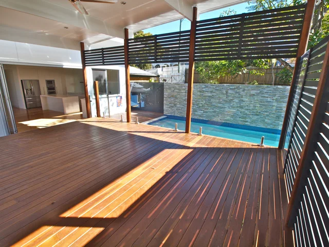 Timber Deck, Frameless Glass Balustrade, Privacy Screen, Ceiling Fans & Downlights. Auchenflower, Brisbane
