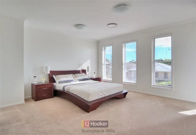 Large Master Bedroom with Ducted Airconditioning. Calamvale, Brisbane
