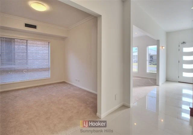 Study + Entry. Calamvale, Brisbane