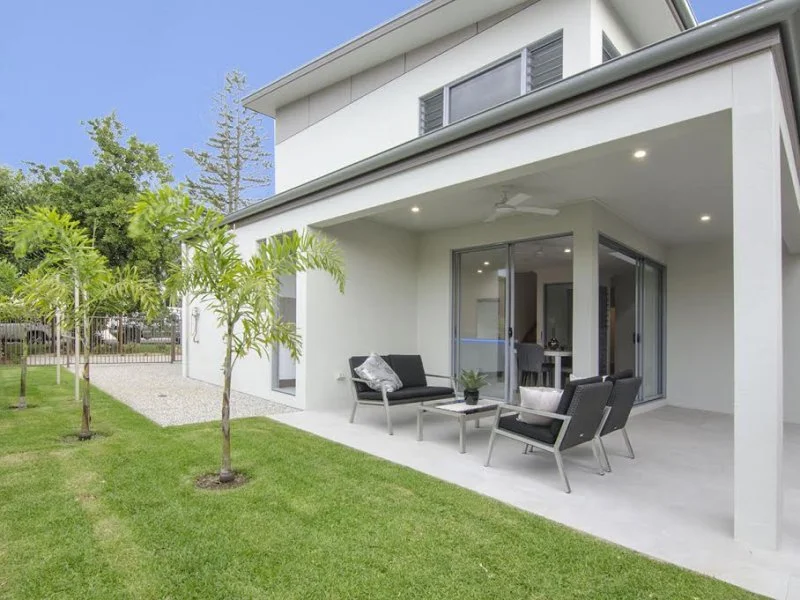 Modern Duplex. Alfresco Area.