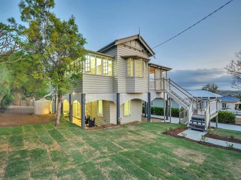 Heritage Listed Queenslander - House Lift & Full Renovation