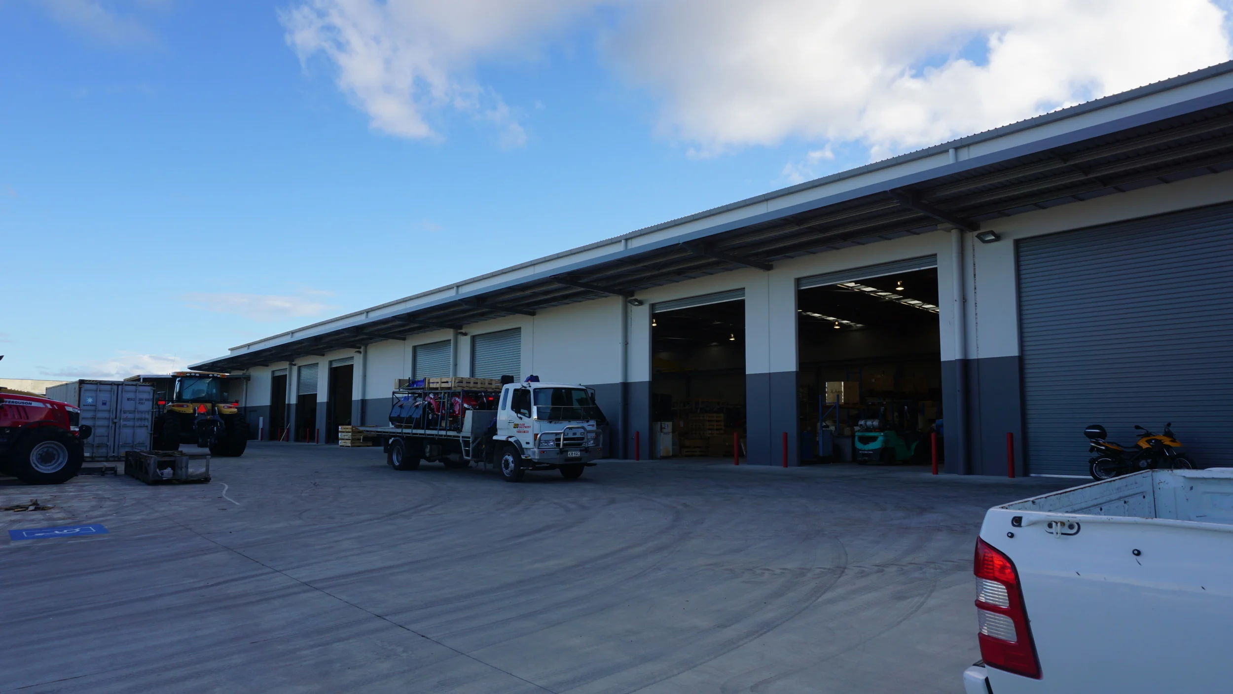3000m2 warehouse & 2 Storey Office Building - Crestmead