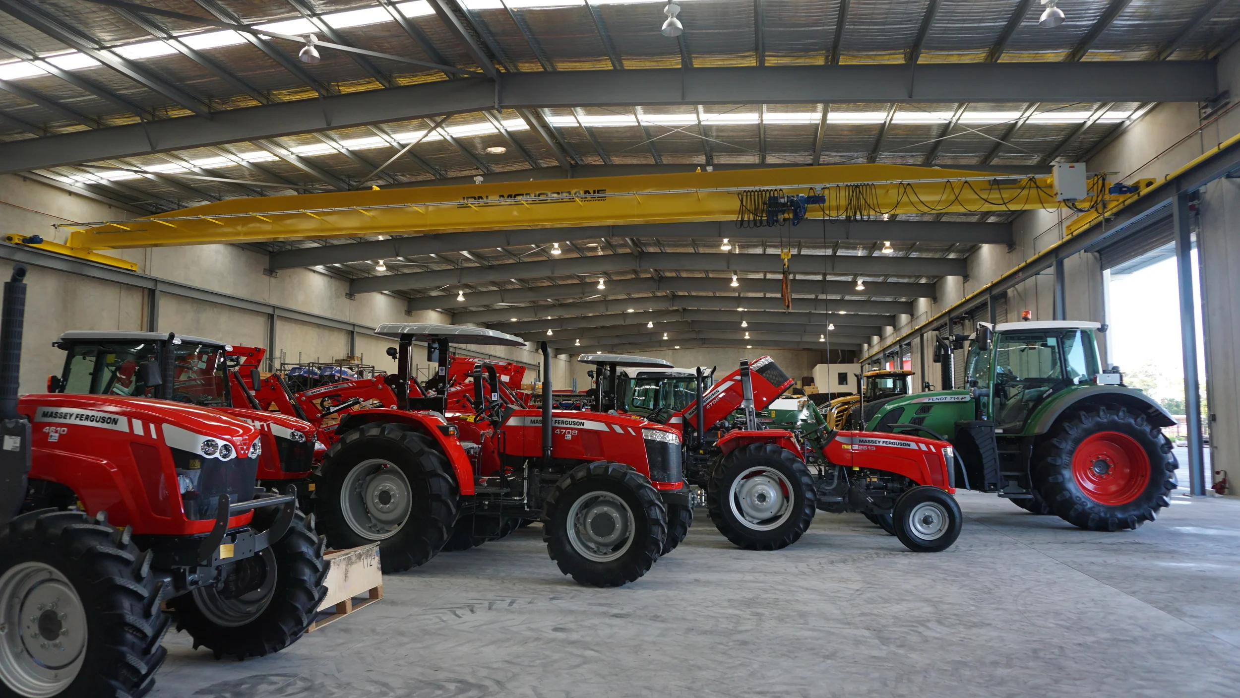 3000m2 warehouse & 2 Storey Office Building - Crestmead