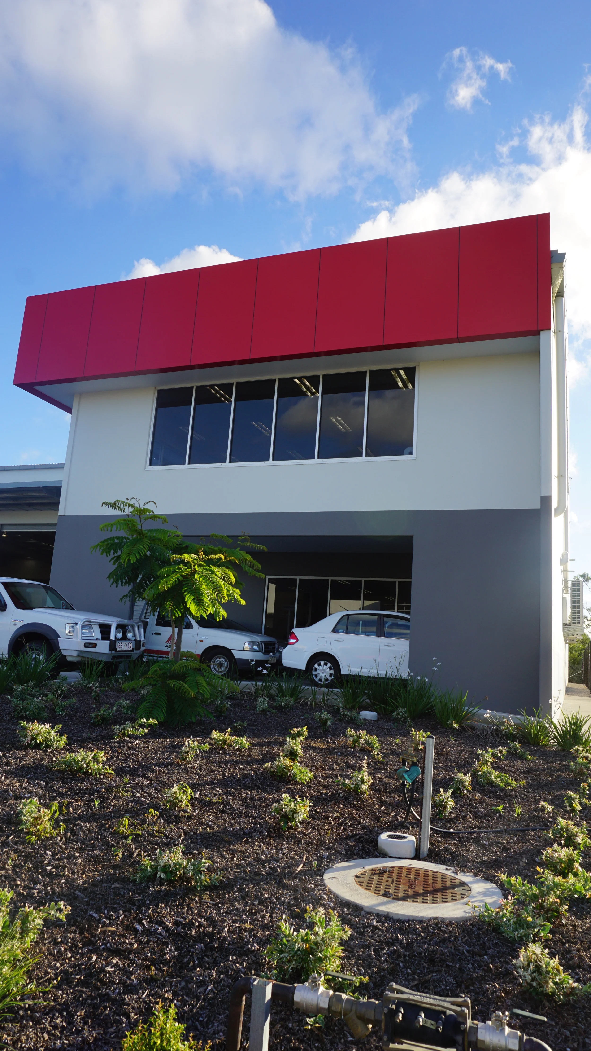 3000m2 warehouse & 2 Storey Office Building - Crestmead