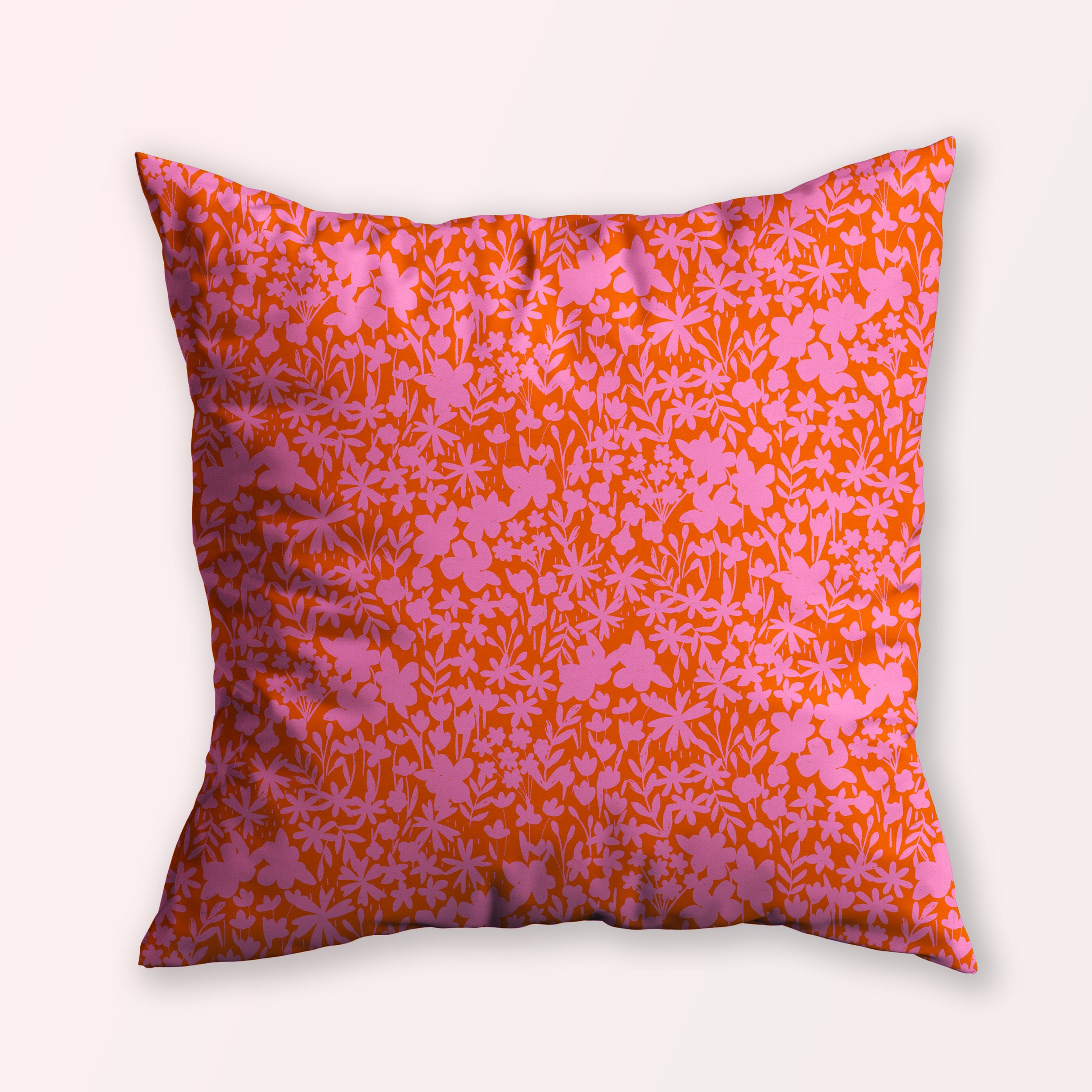 pillowfight-meadow-pink.jpg