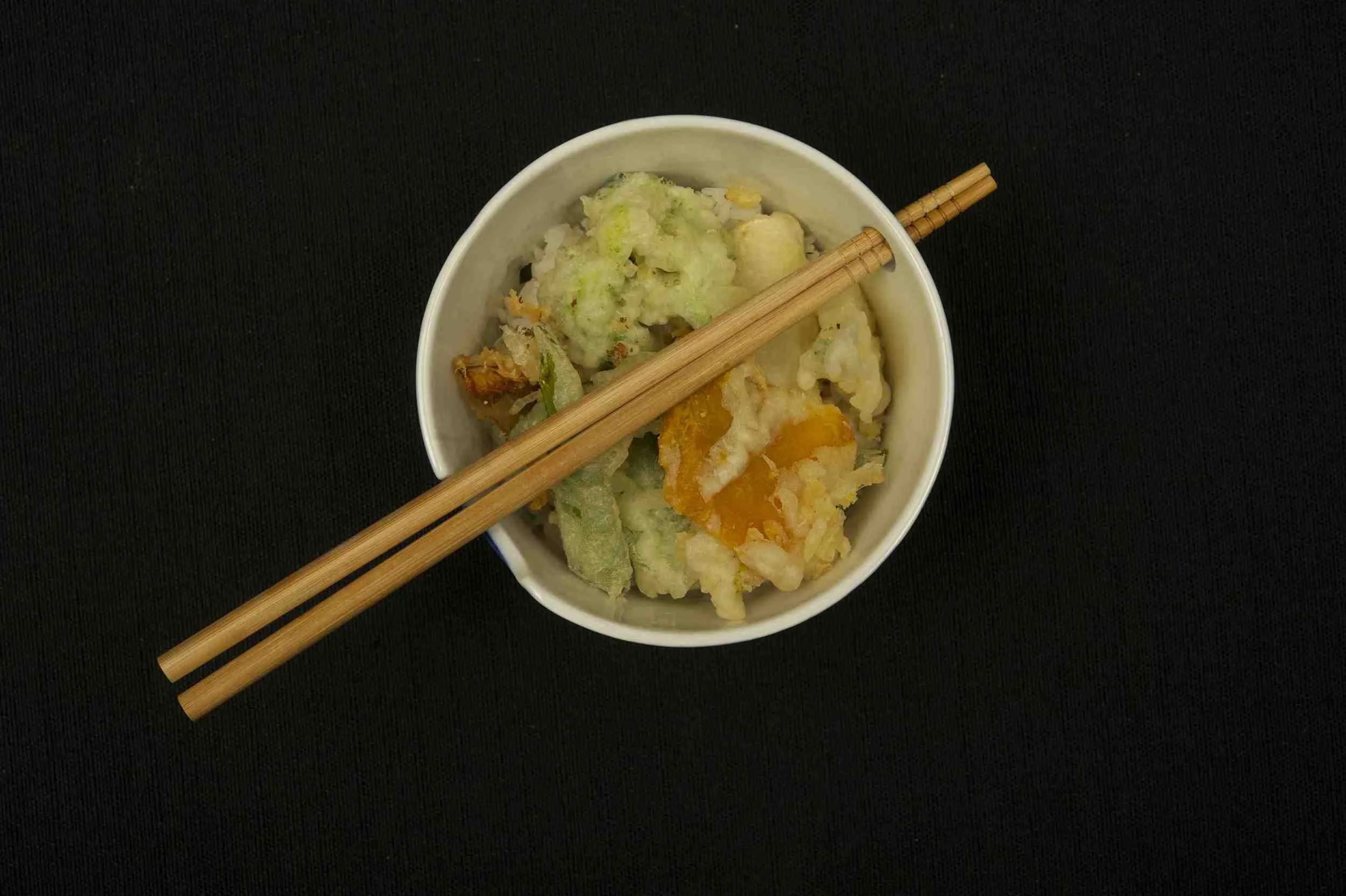 TEMPURA DE LÉGUMES de saison, sauce sesame