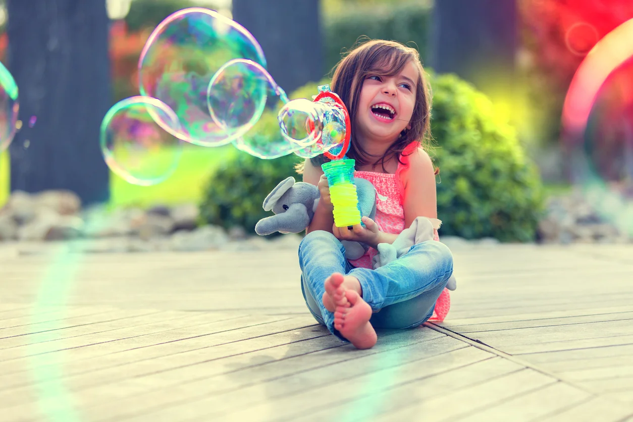 Girl bubbles.jpg