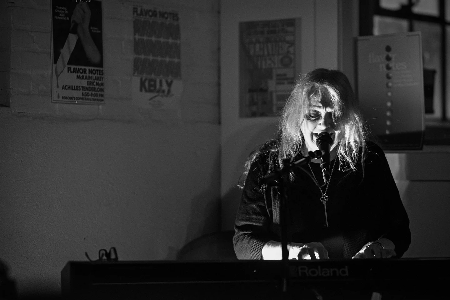 August 2025. @mamablues50 performing at Richmond’s Tom Waits Weekend, hosted by @roscoescoffee
.
.
.
#livemusic #tomwaits #music #localmusic #musicphotography