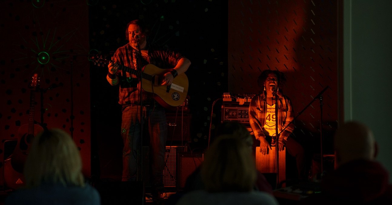 On Friday, December 5th, @ec_sab hosted @whiskeyshamblesduo and @lungtheband. 

As mentioned previously, I&rsquo;ve gotten some of Theo photos from the Whiskey Shambles Duo together to complement the selection of Lung yesterday. 

#livemusic #music #