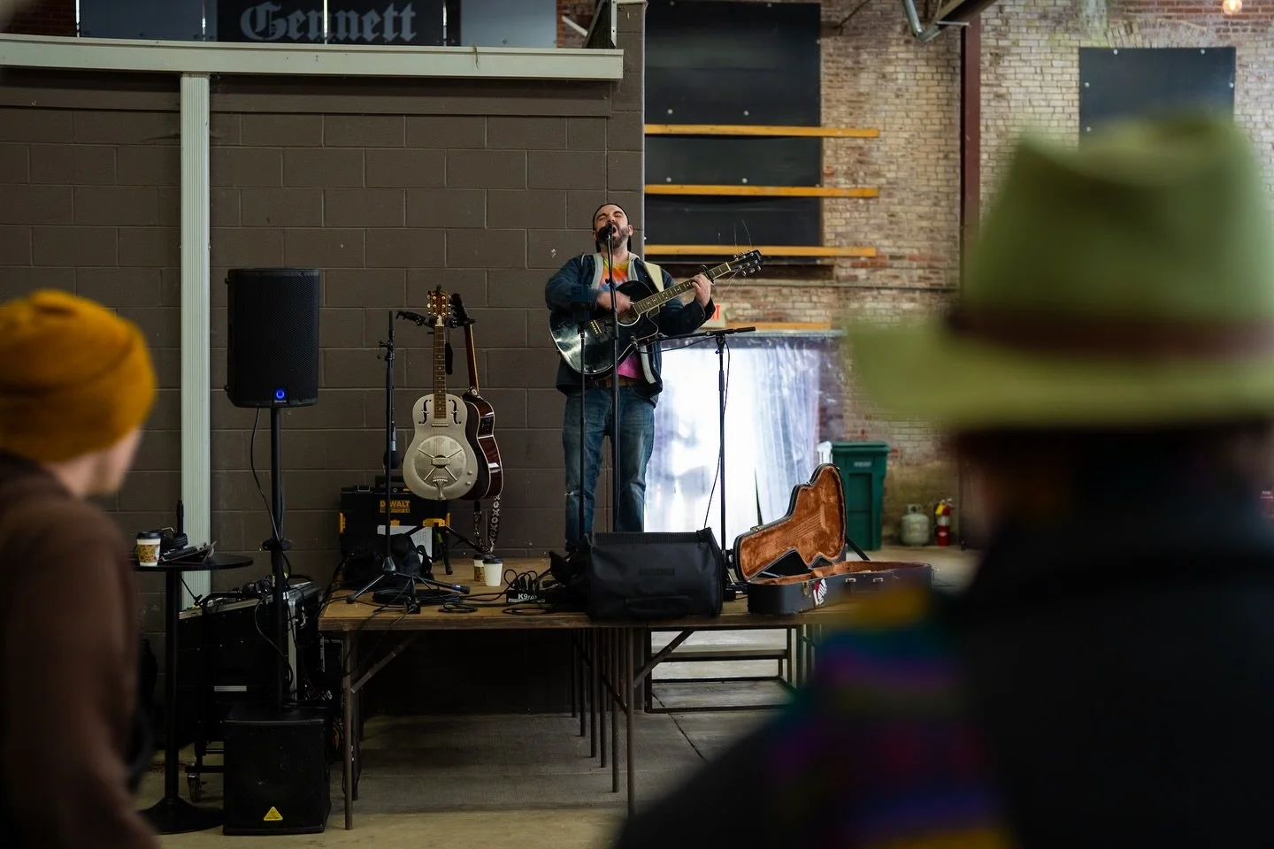 December 6, 2025 - 

Leland Walker performs at the Richmond Farmers&rsquo; Market.

@lelandwalkerofficial 
@richmondinfarmersmarket 

#farmersmarket #livemusic #music #community #richmondindiana