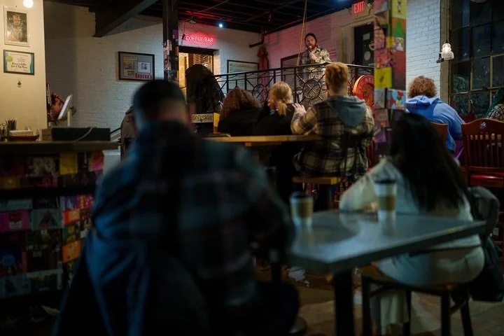 @roscoescoffee and @bradydayofficial hosted the second Comedy Open Mic Night this evening. 

@josephtswanson and other members of the community tried there had at another moment of amateur comedy. 

#comdey #funny #haha #richmondindiana