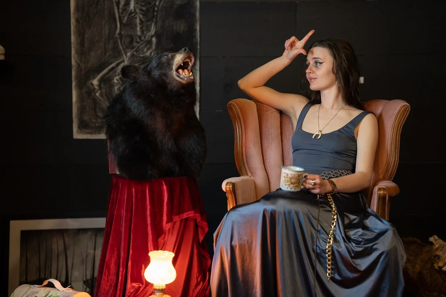 During the last Thursday of March, @oblivionindiana held their bi-weekly live figure drawing with owner @unofficialkate filing the role of live figure, accompanied by many not live figures including Bobby (the Bear) and Bobby (the bobcat).

Kate&rsqu