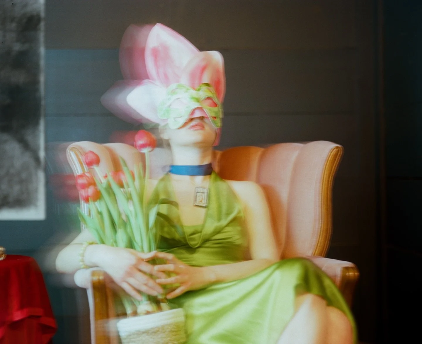 To usher in spring for the first live figure drawing of April, @oblivionindiana owner @unofficialkate filled in for a scheduling conflict with an improtulip accessory. 

Floral puns aside, Oblivion hosts live figure drawings on a bi-weekly basis on a