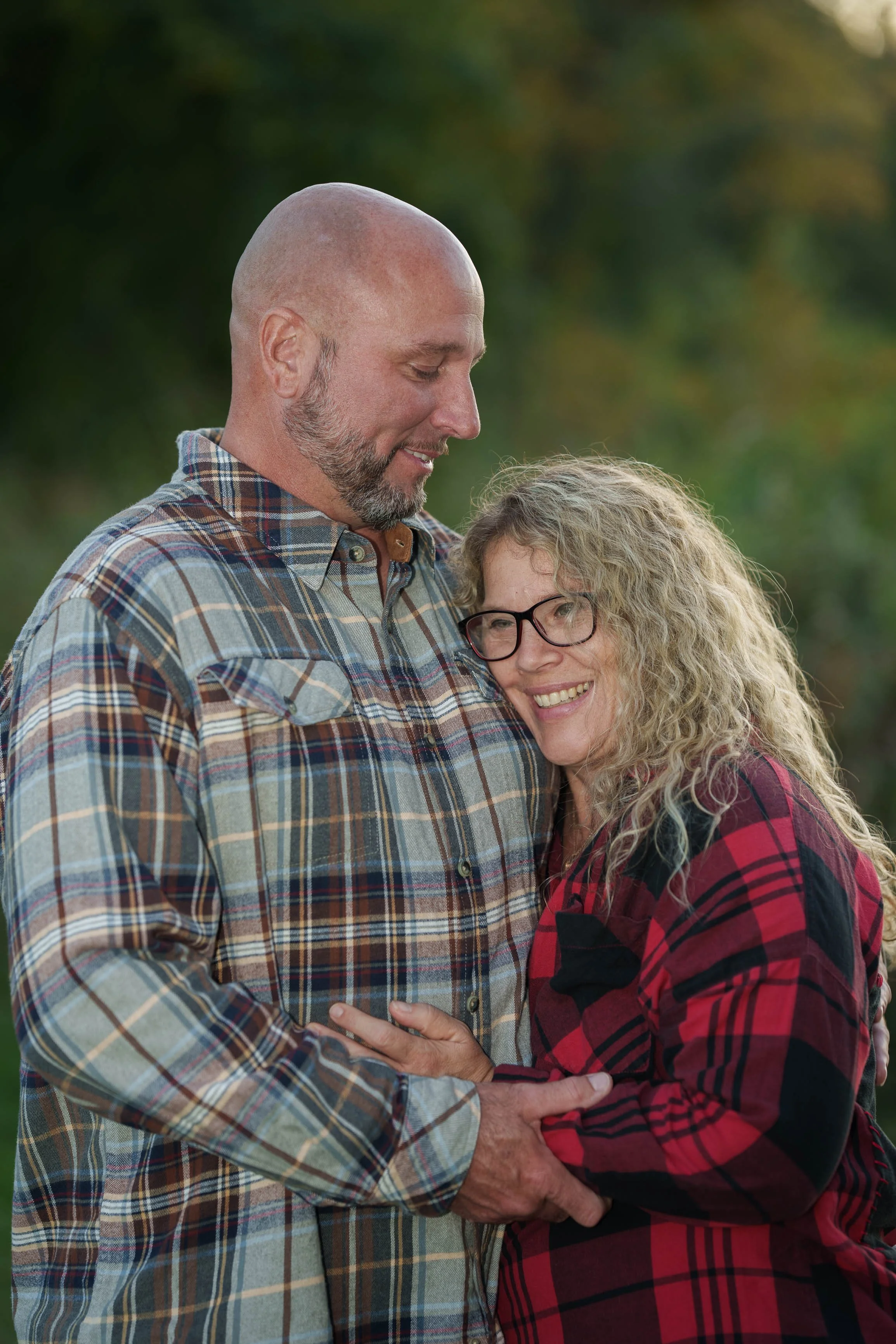 20260927-Picnic_Couple_Web-190430.jpg