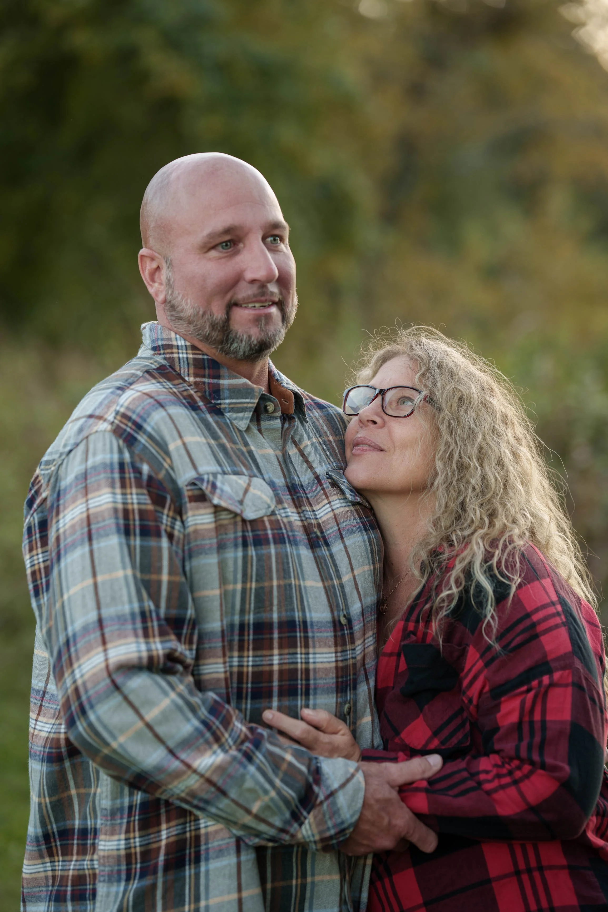 20260927-Picnic_Couple_Web-190437.jpg