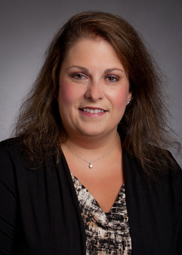 Nicole Covelli Associate • BIO