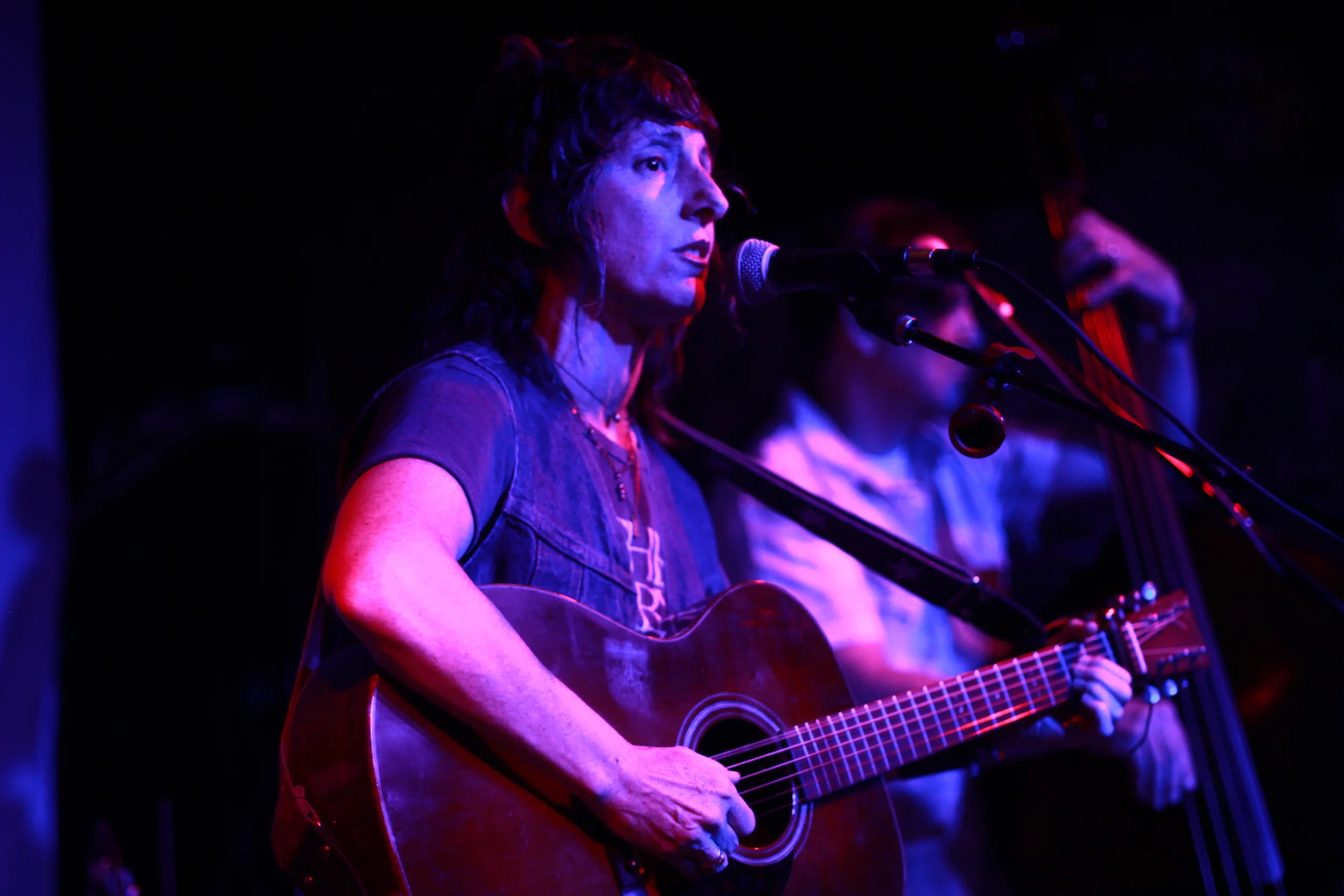 Emily Duff performs at The Bowery Electric. Photo courtesy of Kevin Vallejos.