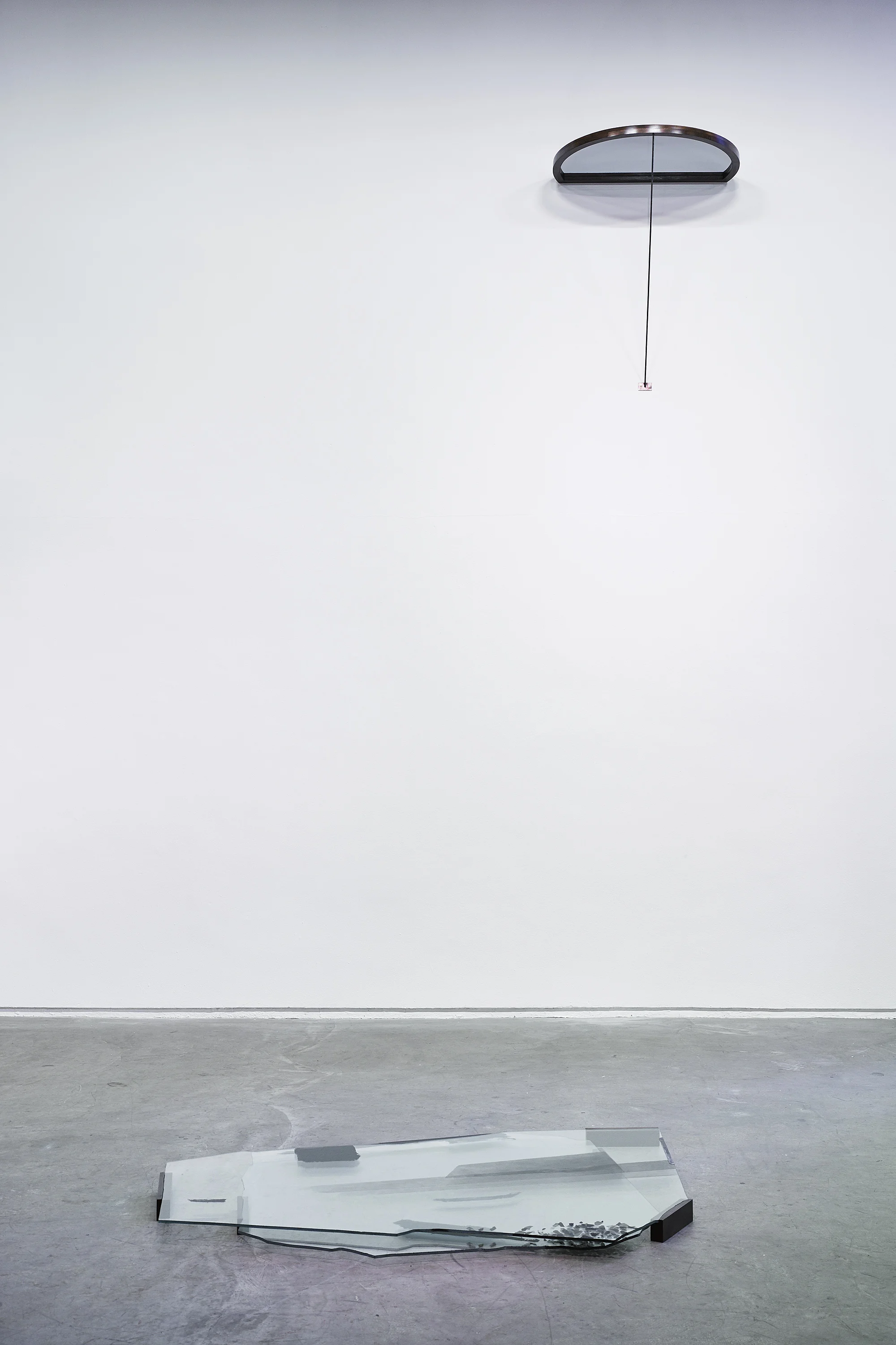 Grey Canopy, 2014, Beech frame, grey glass, steel support, 1135 x 955 x 660 mm Double glass, floor, 2014 Oil on shaped clear glass, stained beech rests, 1700 x 1250 x 65 mm Photo Ros Kavanagh
