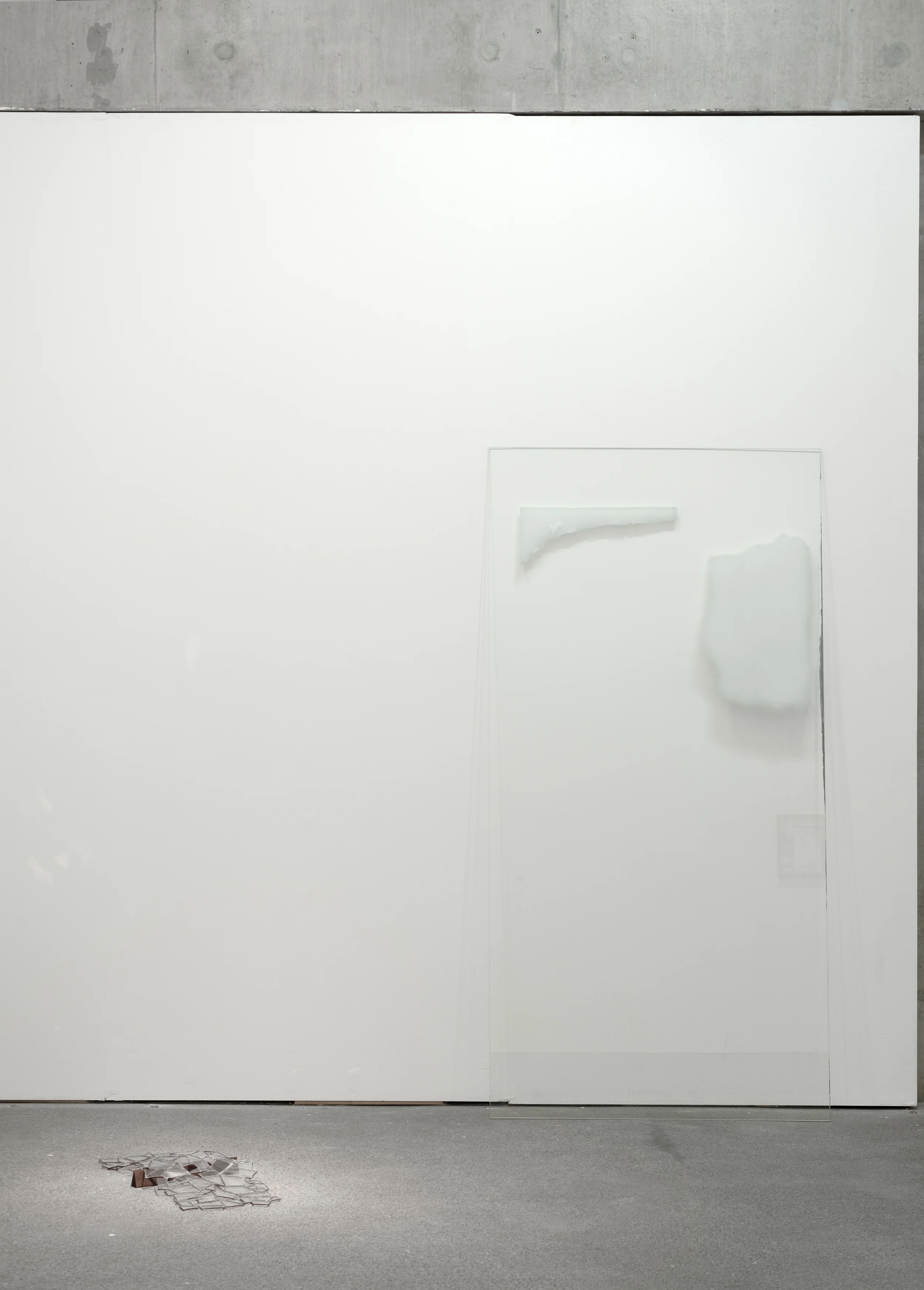 Foiled Glass (Floor), 2014, Foiled and soldered glass and beech 55 x 660 x 330 mm Glass, 2014/5, Oil on glass, 2000 x 1000 mm