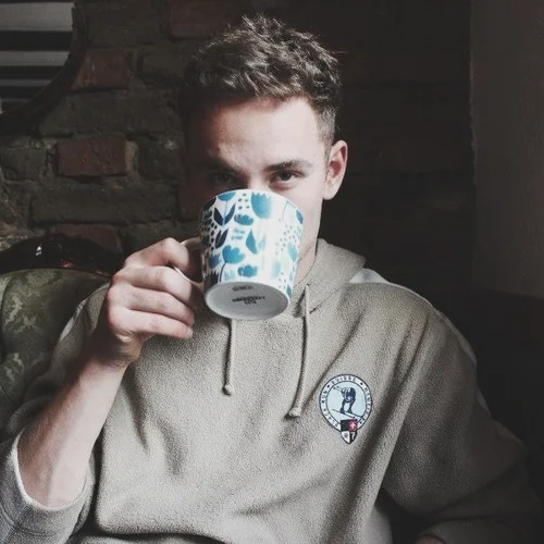 Tom Misch: Curing Rainy Day Blues with the Blues