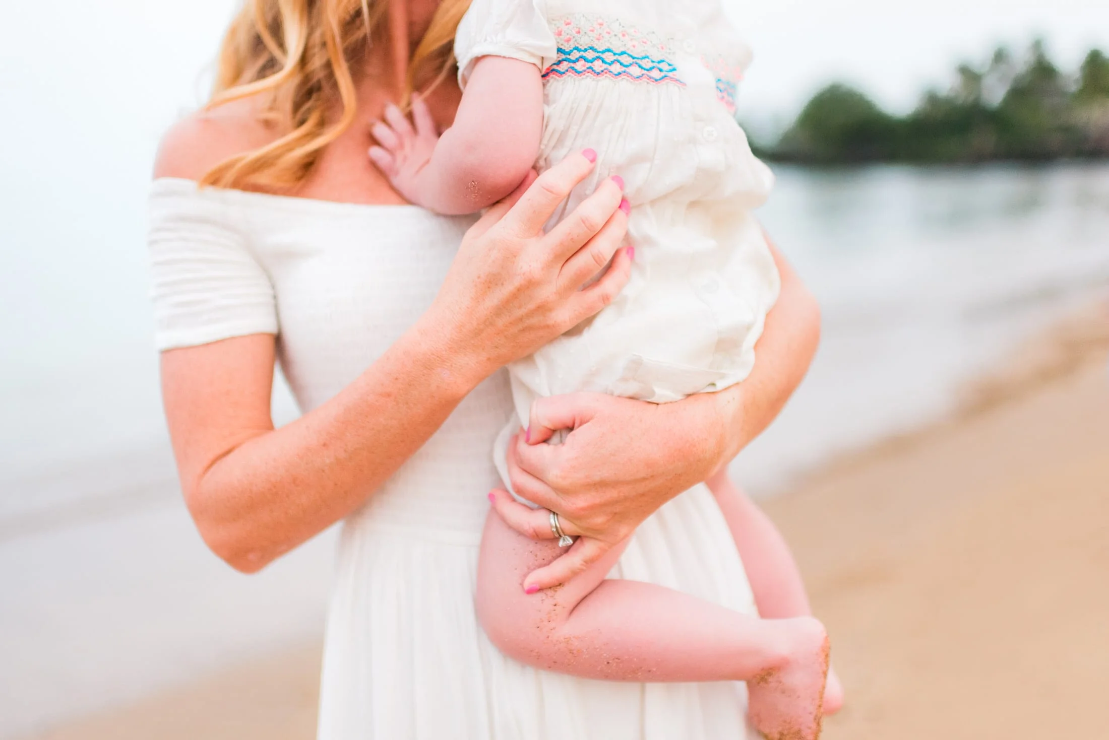 Waikoloa-Beach-Family-Photographer-Hawaii-15-1.jpg