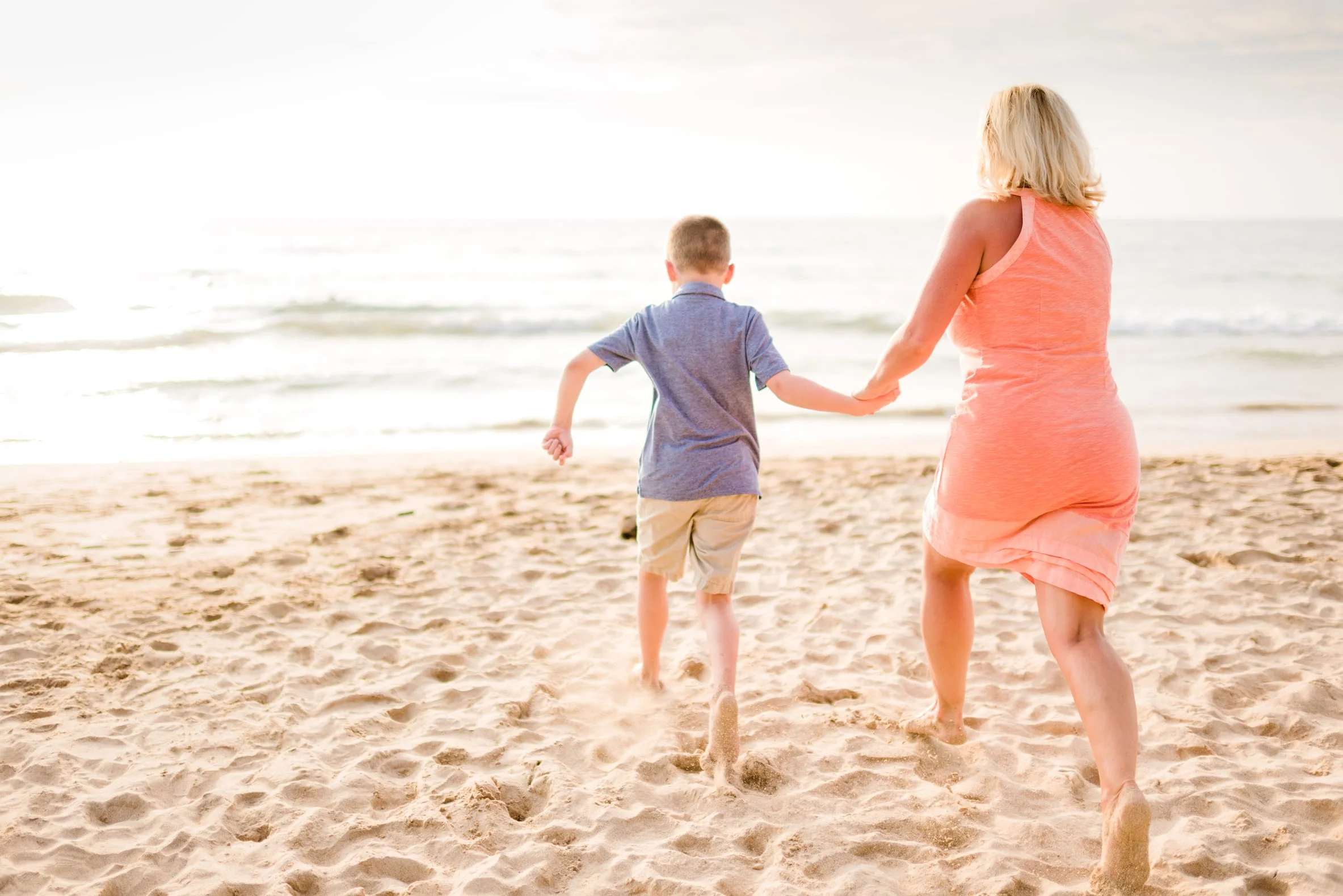 Kohala-Coast-Hawaii-Family-Photographer-Beach-03.jpg