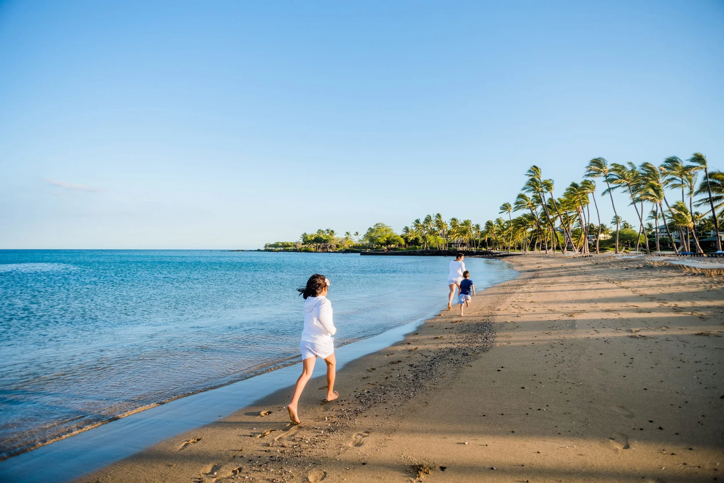 Waikoloa-Beach-Sunrise-Family-Photographer22-1.jpg