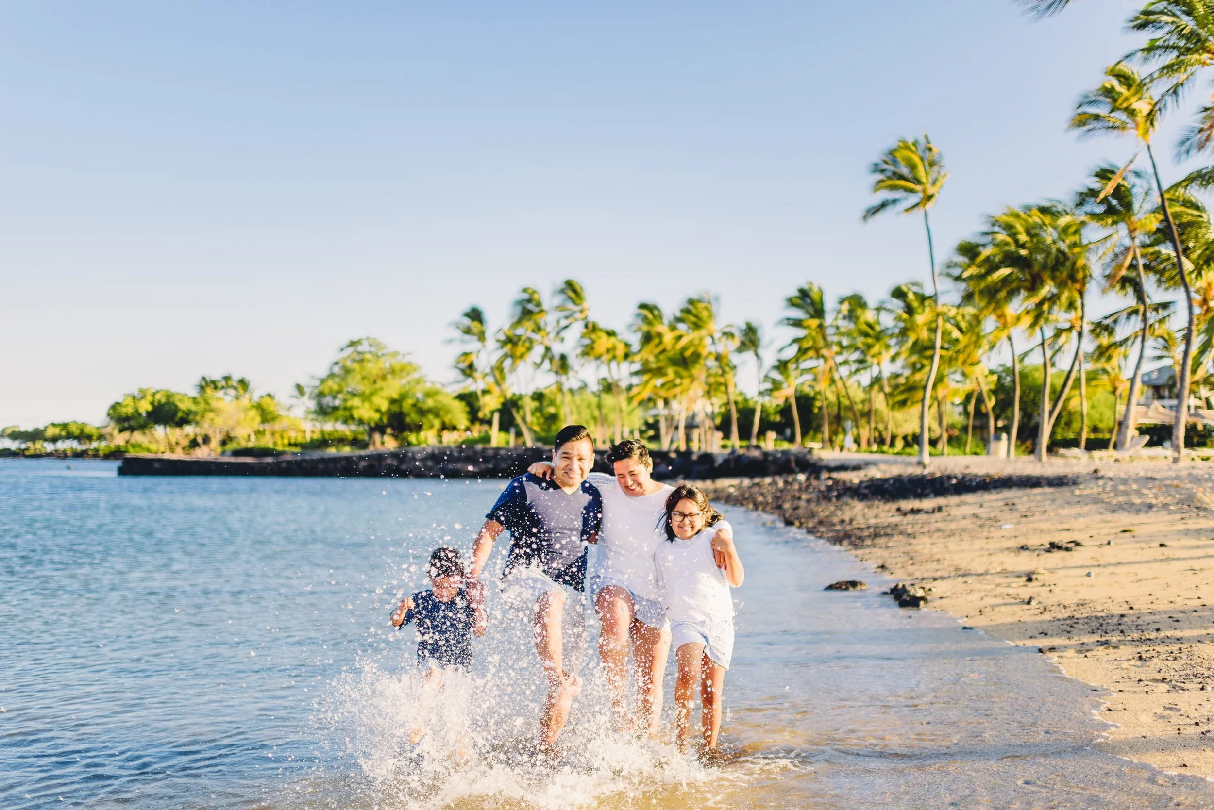 Waikoloa-Beach-Sunrise-Family-Photographer24-1.jpg