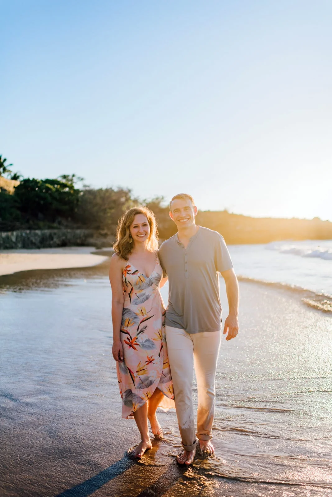 beach-family-photos-hawaii-flower-crown-7.jpg
