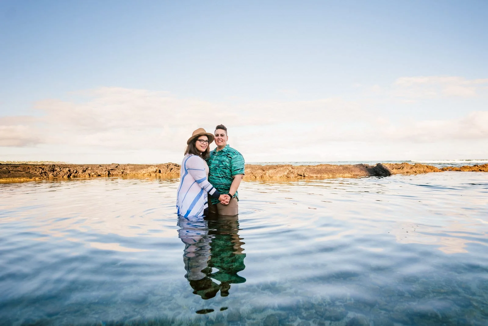 hawaii-photographer-lgbt-sunrise-honeymoon-36.jpg