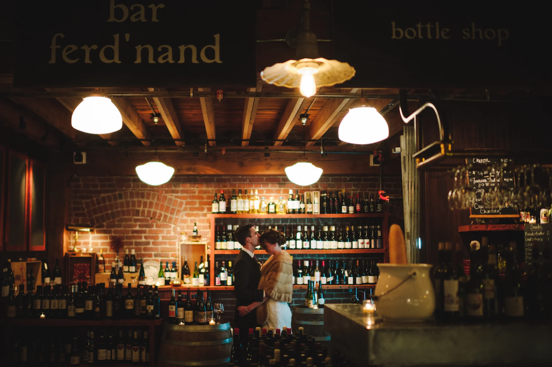20141221_AmberZbitnoffKnecht_JJ_MelroseMarket_Seattle_Wedding_7239_1920w.jpg