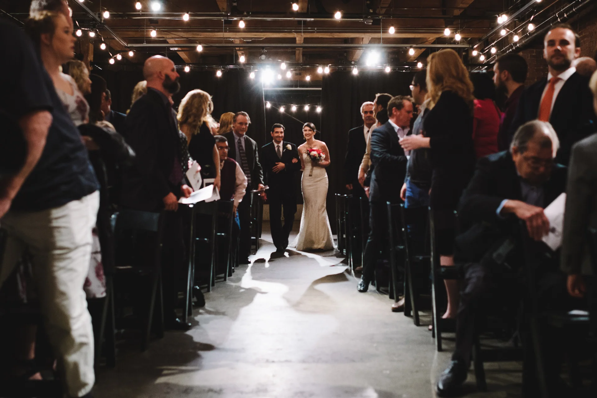 20160117_AmberZbitnoffPhotography_BG_MelroseMarketWedding_blog044_07501920web.jpg