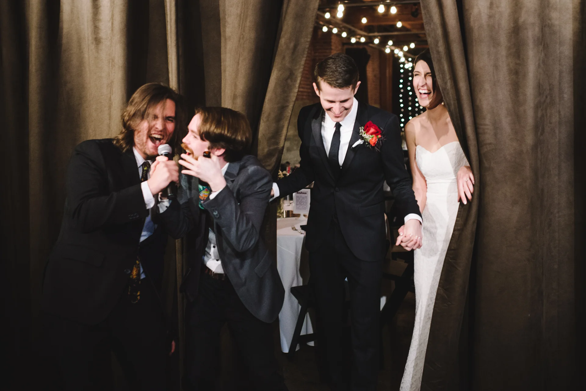 20160117_AmberZbitnoffPhotography_BG_MelroseMarketWedding_blog057_09851920web.jpg