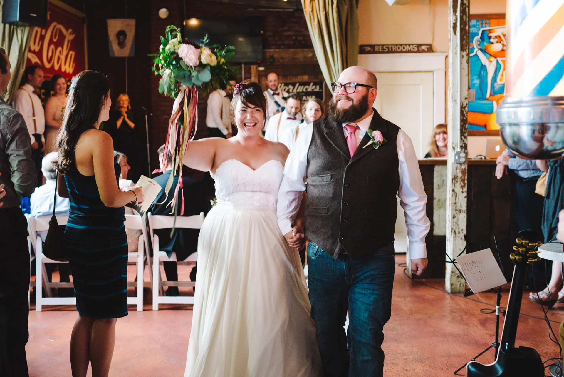 20160806_AmberZbitnoffPhotography_ChristineTimWedding_354_0888_1920web.jpg