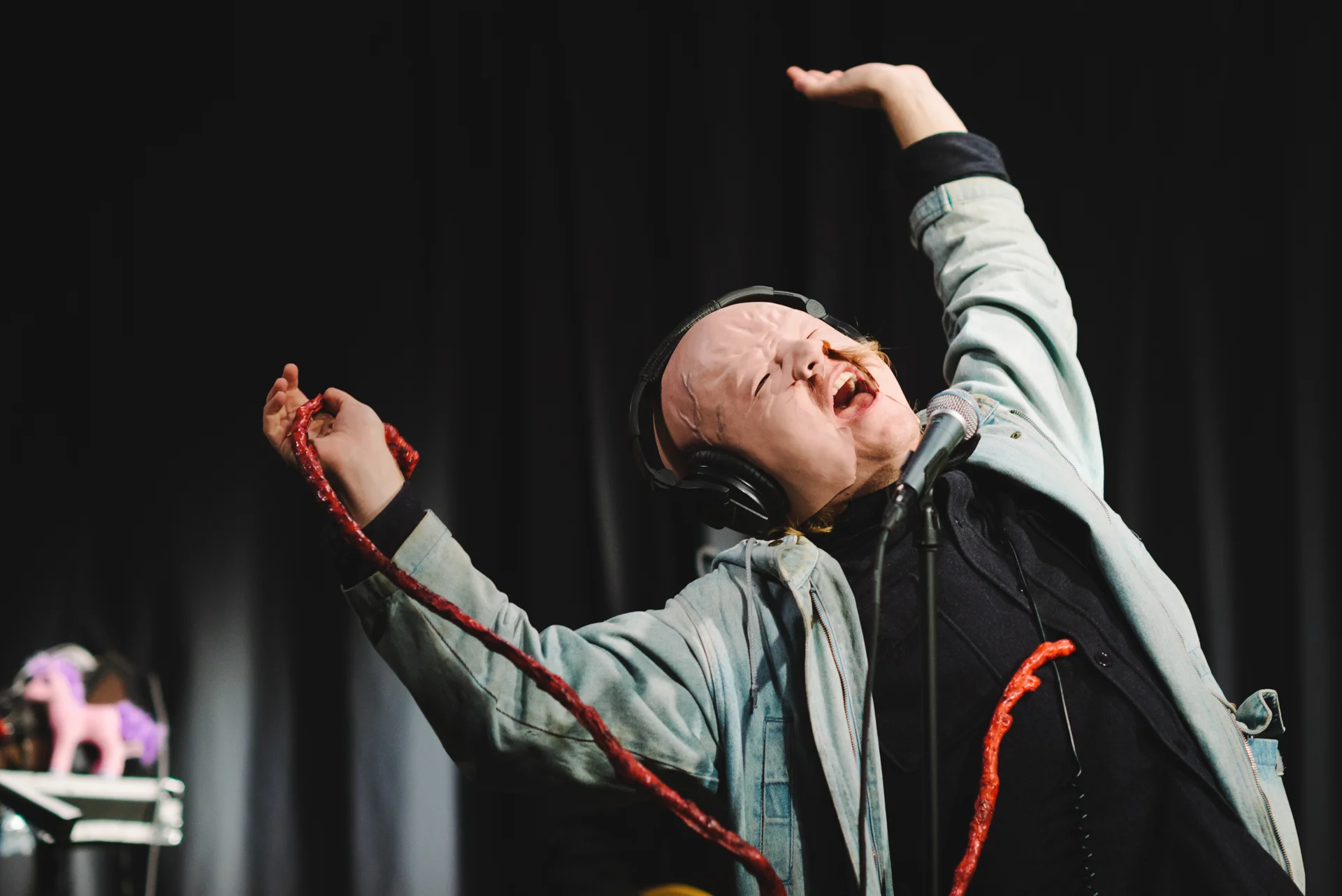 Ty Segall & The Emotional Muggers, 2016