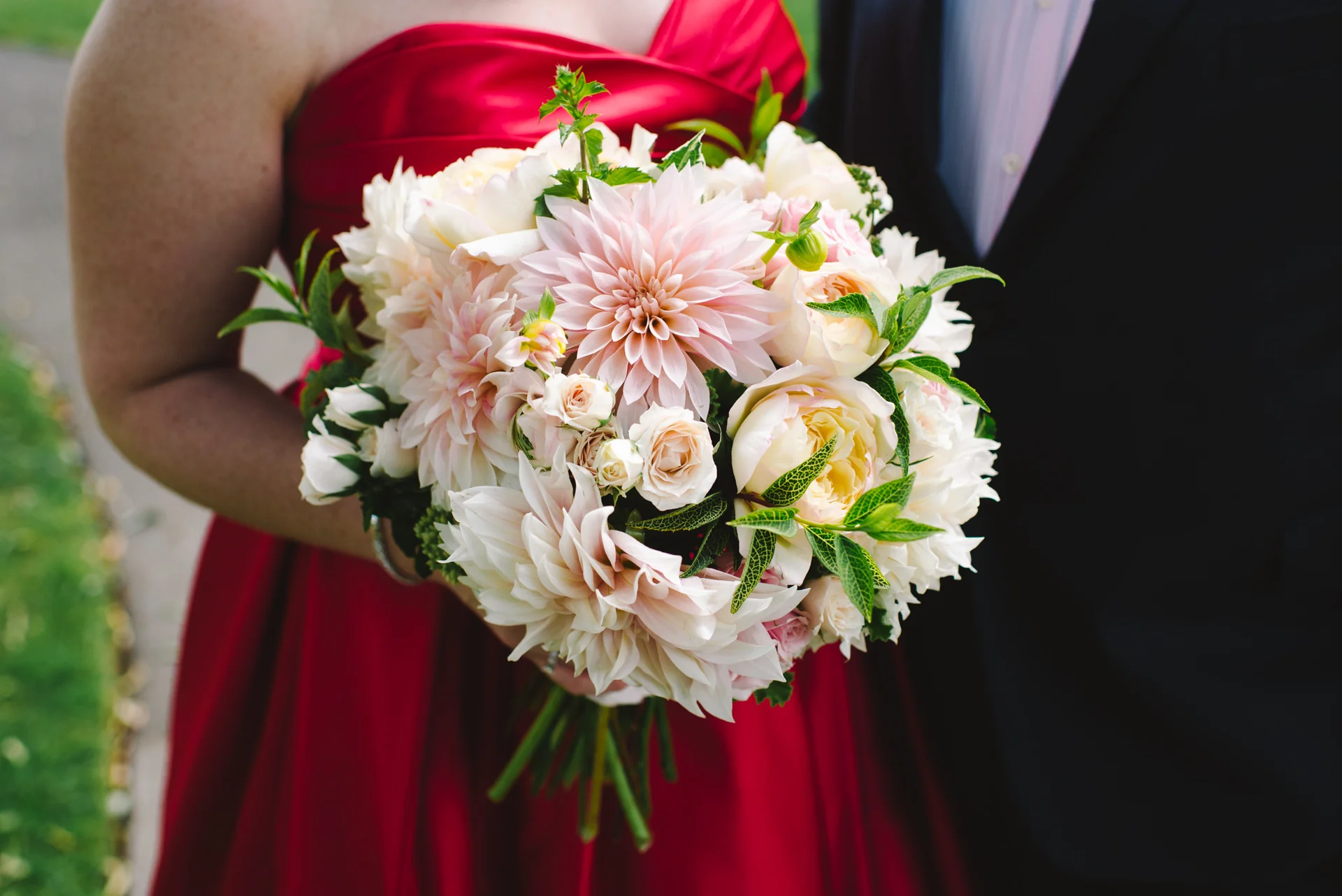 20160827_AmberZbitnoffPhotography_McMenaminsOregonWedding_JI_023_0235_1920blog.jpg