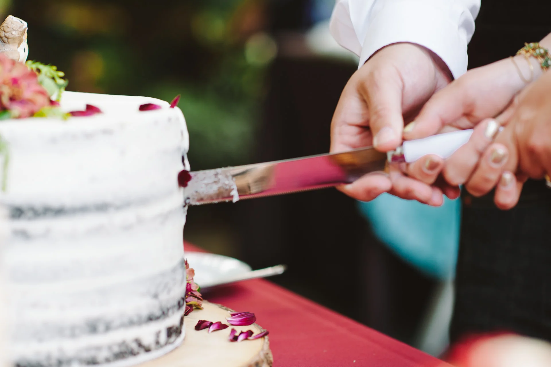 20160806_AmberZbitnoffPhotography_GeorgetownStablesWedding_CT_096_0659_1920blog.jpg