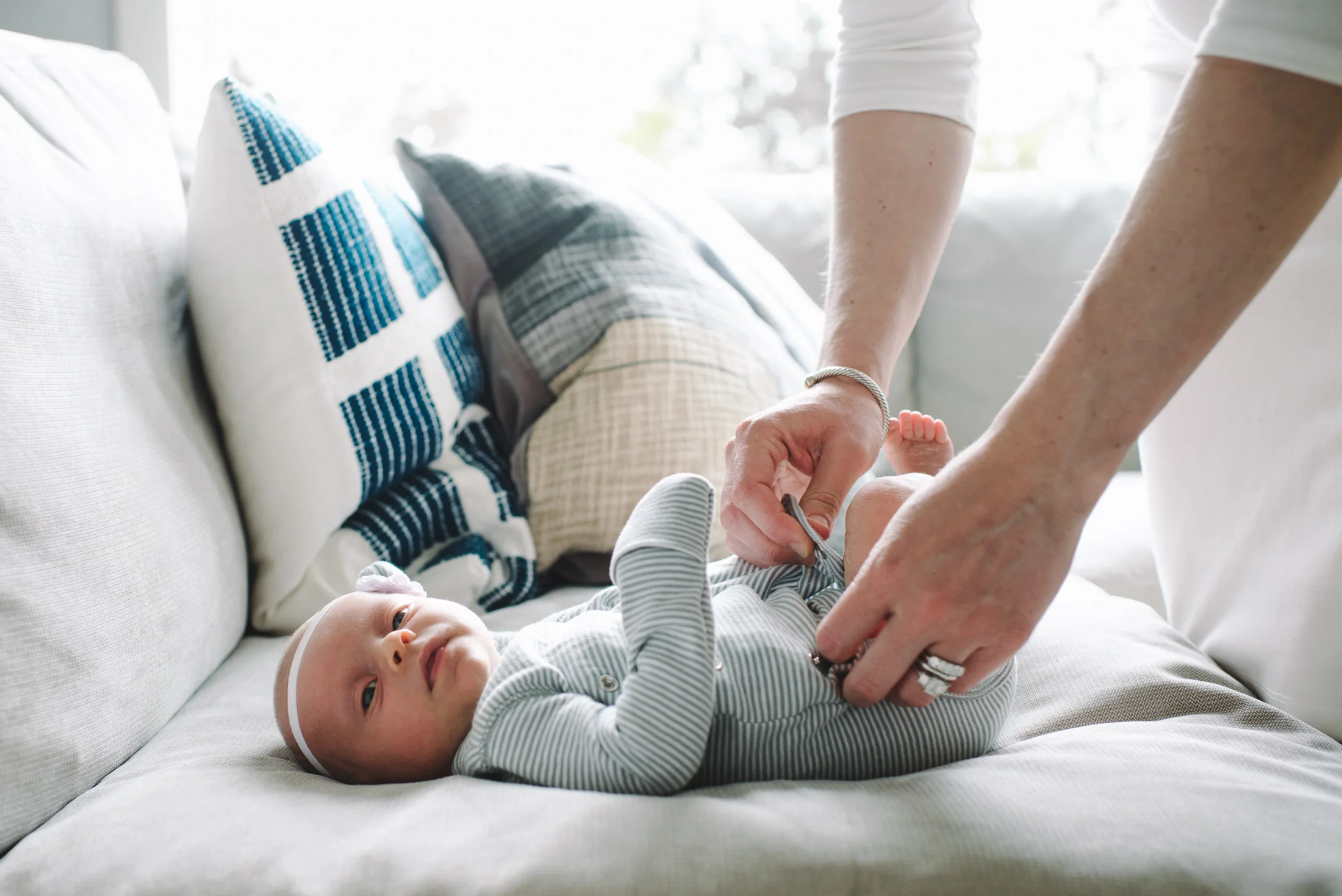 20180511_AmberZbitnoffPhotography_SpringFamily_Newborn0160_2200web.jpg