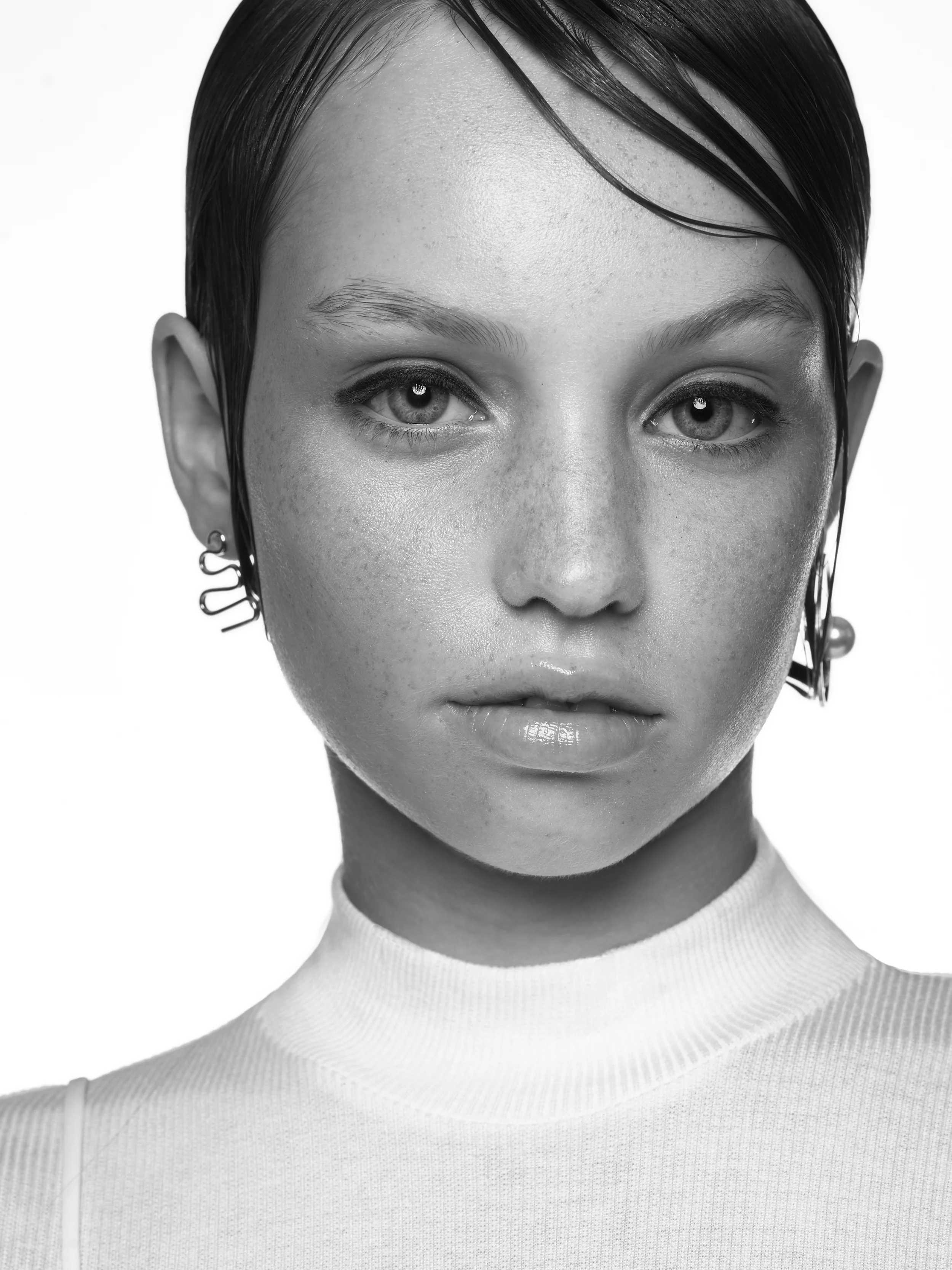 PROMO-HEADSHOT-1.jpg