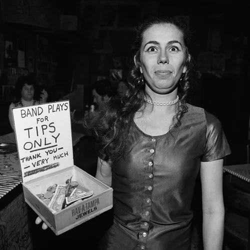 Playing For Tips, Tootsie's Orchid Lounge, Nashville, TN, 1974