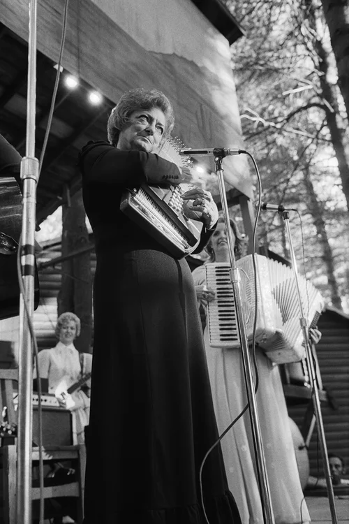 Mother Maybelle Carter, Lone Star Ranch, Reeds Ferry, NH, 1973