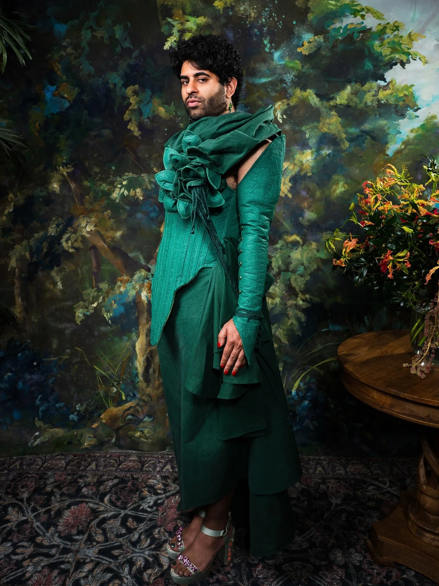 Garden of Light ✨🦚🌳🪔 - Sharing some portraits from a recent Diwali shoot for @anishpatell to kickoff the festive feels! Thank you Anish for having me 📸 
-
Cover @alokvmenon 💫 + Featuring some of my favorite icons, legends and role models from th