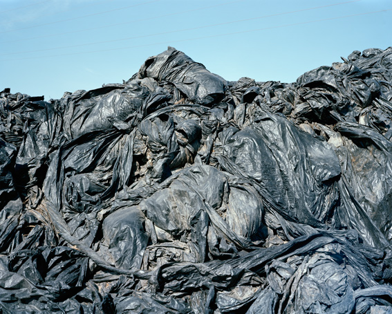 Plastic mountain II, plastic recycling plant (c-type print, 101 x 81 cm)