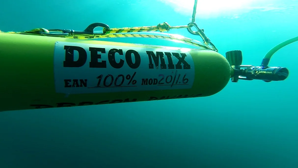 deco o2.jpg