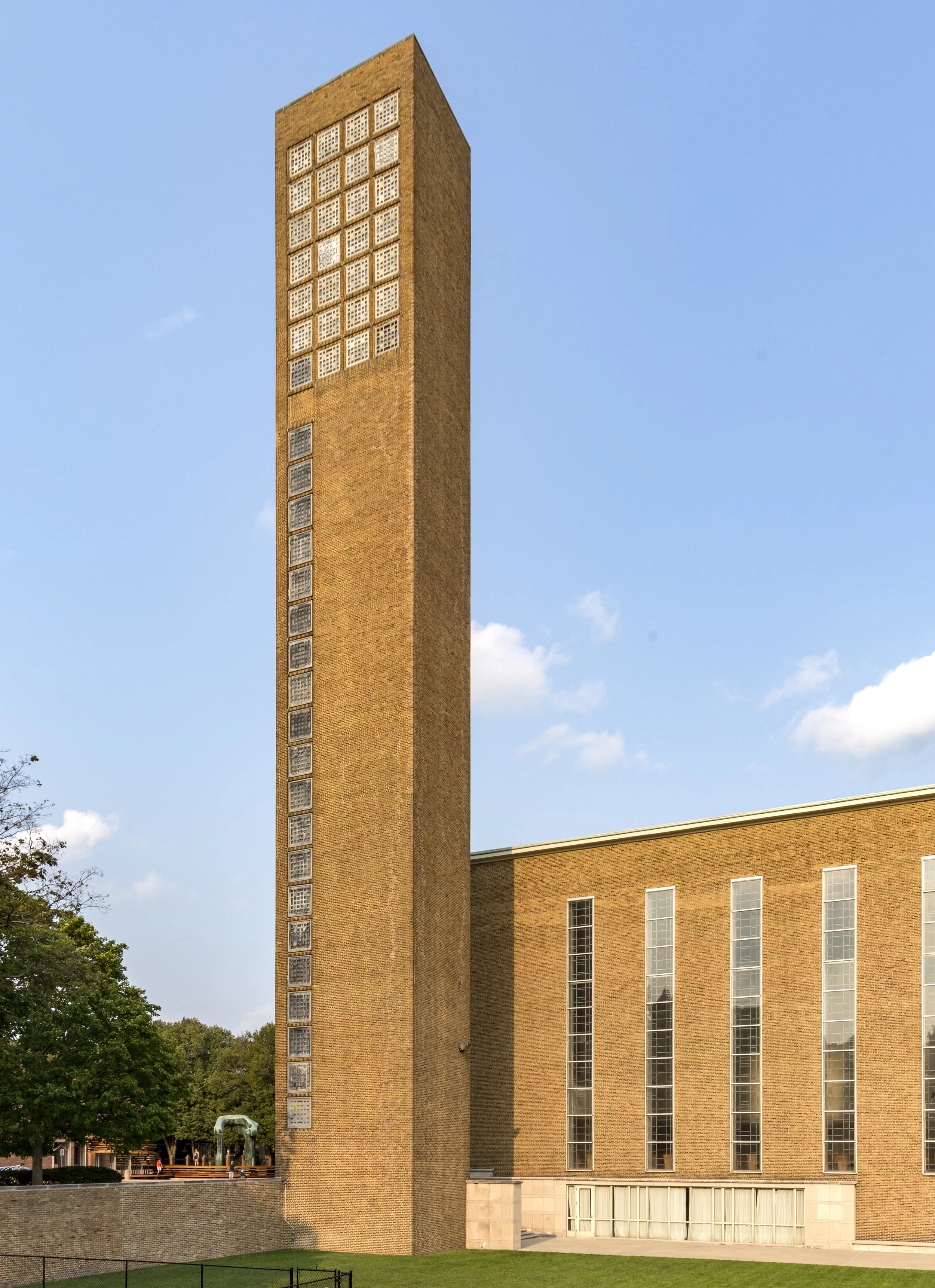 First Christian Church, Columbus, Indiana, 1942, by Eliel Saarinen.