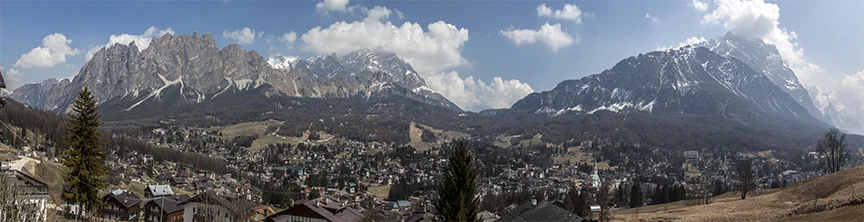 Cortina