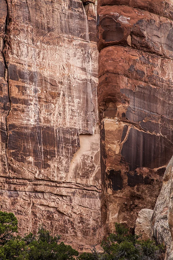 split rocks doll house.jpg