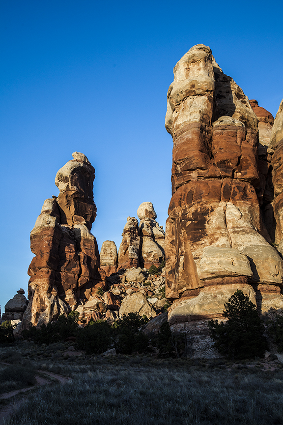 sun setting on rocks.jpg