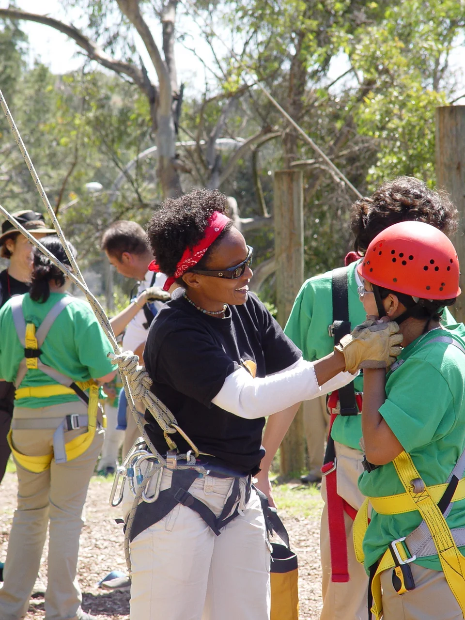 Fulcrum Team Building,lending a helping hand at Culver City .JPG